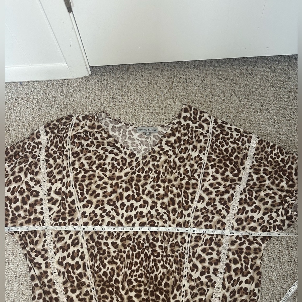 Absolutely Famous Tan and Cream Boxy Blouse size 2X - Picture 4 of 7